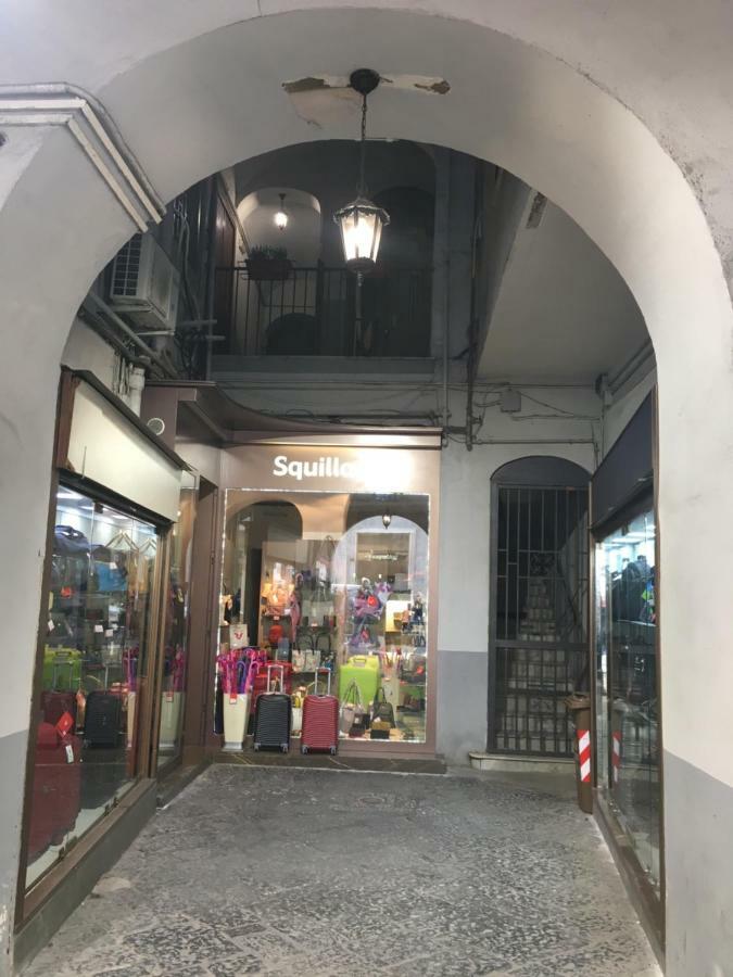 Home Toledo 355 나폴리 외부 사진