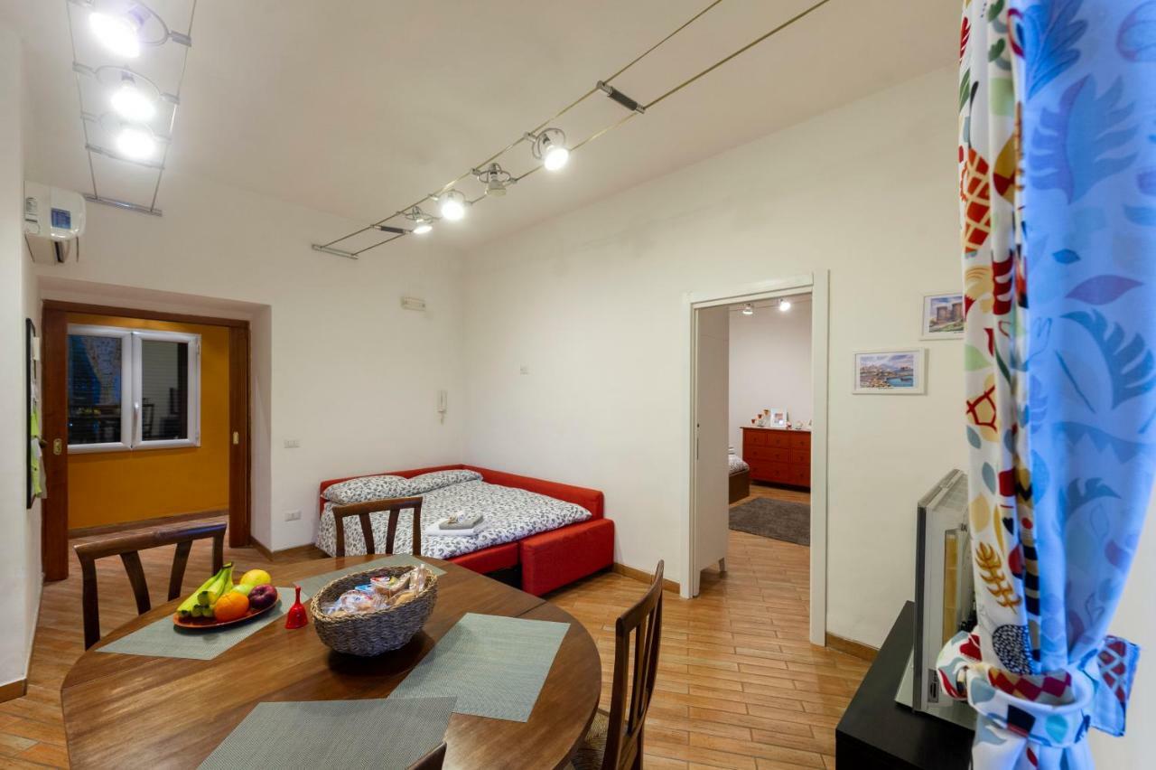 Home Toledo 355 나폴리 외부 사진